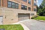 2907 Bleeker Street - Photo 32