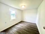 817 West Sixth Street - Photo 15