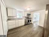817 West Sixth Street - Photo 3