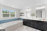 138 Jewel Box - Photo 32