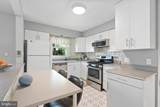 218 Hamilton - Photo 15