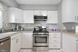 218 Hamilton - Photo 19