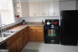 685 Chestnut Street - Photo 2