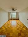10201 Grosvenor Place - Photo 18