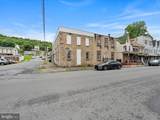 39 Walnut Street - Photo 2