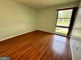 2200 Greenery Lane - Photo 14