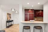 202-10 Rittenhouse Square - Photo 10