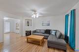 1 West Lake Forest Dr - Photo 16