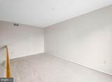 324 Surrey Court - Photo 14