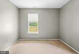 324 Surrey Court - Photo 18