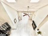 10007 Vanderbilt Circle - Photo 15