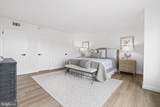 205 Yoakum Parkway - Photo 33