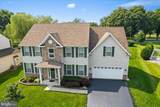 211 White Oak Circle - Photo 1