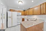 1305 Halifax Court - Photo 4