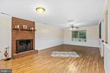 319 Fox Hunters Lane - Photo 19