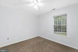 319 Fox Hunters Lane - Photo 34