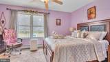 89 Plauderville Avenue - Photo 18