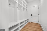 822 Moncure Street - Photo 9