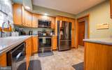 1 Emerald Street - Photo 4
