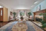 6160 Wooded Run Drive - Photo 4