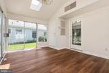 708 Sydney Terrace - Photo 17