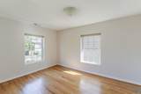 324 8TH ST - Photo 19