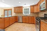 7043 Ivoryhand Place - Photo 14