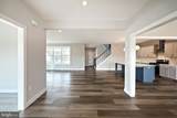 2406 Hawthorne Drive - Photo 3