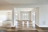 2406 Hawthorne Drive - Photo 4