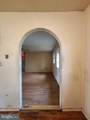 907 Princeton Terrace - Photo 10