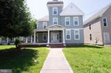 905 Race Street - Photo 1