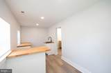 905 Race Street - Photo 23