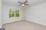 606 Snapdragon Court - Photo 19