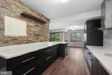 309 Yoakum Parkway - Photo 10