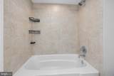 309 Yoakum Parkway - Photo 14