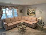732 Mowat Circle - Photo 4