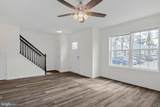 327 Quincy Dr - Photo 3