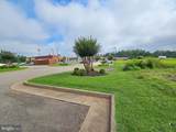01 Buckingham Centre Dr - Photo 15