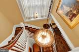 140 Charlotte Street - Photo 35