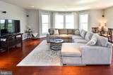736 Mckenzie Avenue - Photo 17