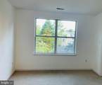 10010 Vanderbilt Circle - Photo 16