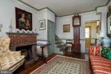 1230 Waverly Walk - Photo 5