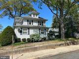 302 Montgomery Avenue - Photo 2