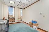 28 Penn Square - Photo 10
