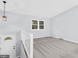 130 Clarence Avenue - Photo 5