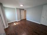 1835 Bond Street - Photo 20