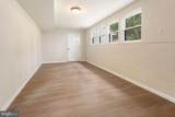 2325 York Road - Photo 8