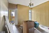 2121 Division Street - Photo 5