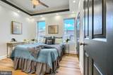 2200 Longwood Street - Photo 16