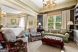 700 Washington Place - Photo 16